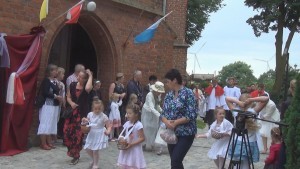 Obchody 800-lecia parafii w Postolinie. Ks. biskup Jacek Jezierski poświęcił tablicę pamiątkową – 10.07.2016    