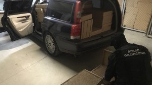 Prawie 200 tysięcy nielegalnych papierosów, 5 litrów nielegalnego spirytusu przechwycone przez Morski Oddział Straży Granicznej! - 30.09.2017