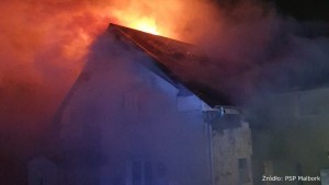 Cisy: Pożar wybuchł w garażu i przeniósł się na dom? Straty są bardzo duże. 