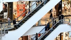 Galerie handlowe wciąż tracą ruch i liczbę klientów. Okres świąteczny może niewiele zmienić [ANALIZA]