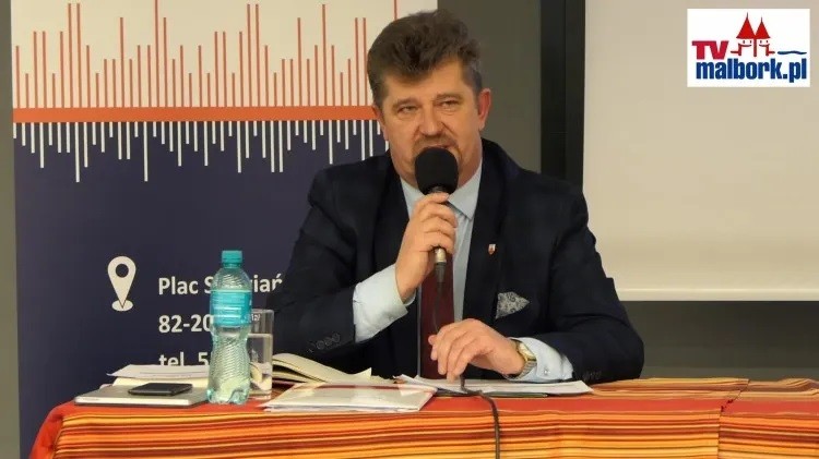 Burmistrz Malborka Marek Charzewski bez wotum zaufania i absolutorium.  Czy czeka nas referendum w sprawie odwołania włodarza? Czas pokaże.- Zobacz wideo III absolutoryjna Sesja Rady Miasta Malborka - 27.06.2024