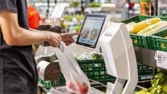Dyskonty wyhamowały wzrost cen, ale już w wakacje mogą cały odmrożony VAT przerzucić na klientów