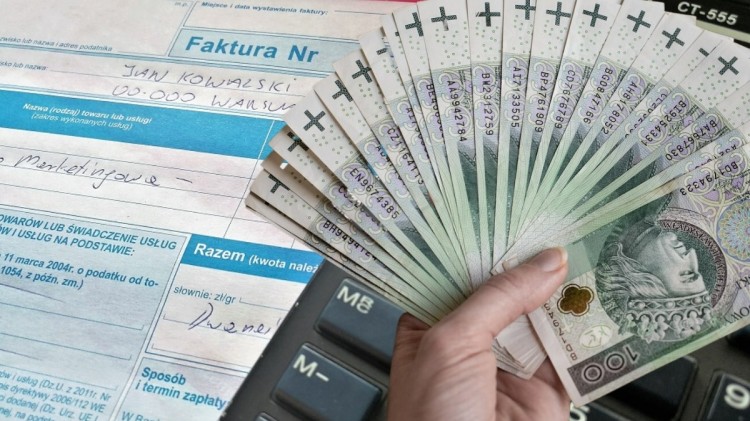 Skarbówka coraz sprawniej walczy z lewymi fakturami. Tylko w I półroczu…