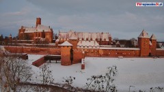 Zamek w Malborku 8 godzin w 1 min. Zobacz film Timelapse