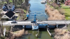 Zamknięcie mostu przez Wisłę Królewiecką w Rybinie na DW502