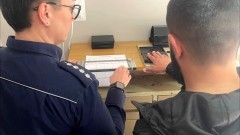 Powiat sztumski. 35-latek miał przy sobie narkotyki i kierował pod ich wpływem.