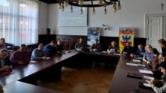 Szkolenie dotyczące obronności z udziałem przedstawicieli samorządów i służb.