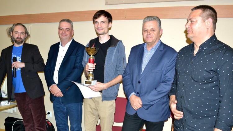 Wiosenny Turniej Szachowy o Puchar Wójta Gminy Stare Pole – znamy zwycięzców królewskiej gry.