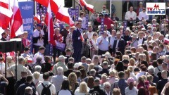 Rafał Trzaskowski odwiedził Malbork. Kandydat na prezydenta RP spotkał się z mieszkańcami na Placu Kazimierza Jagiellończyka. Zobacz wideo i zdjęcia