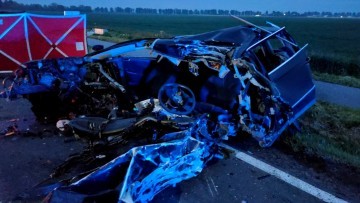 Tragiczny wypadek w Kamionce - nie żyje 23-letni kierowca.
