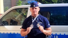 Policyjna siła i sportowa pasja – Aleksander Rybarczyk z medalami Mistrzostw Pomorza w Judo.