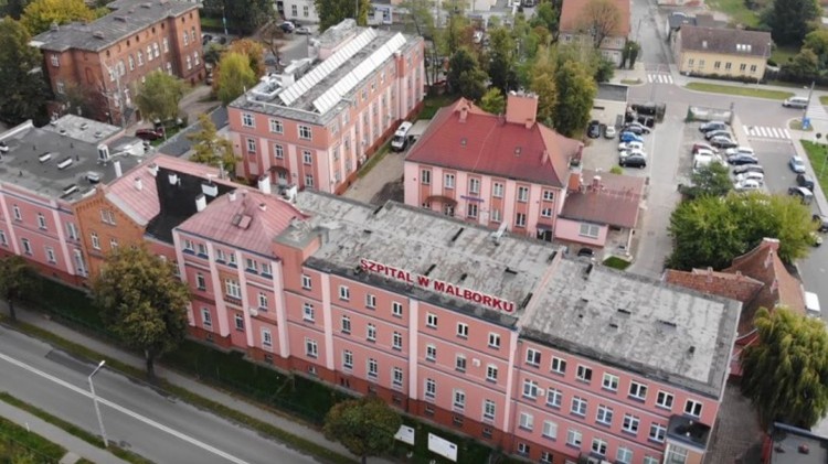 Rekordowy rok dla Powiatowego Centrum Zdrowia w Malborku. Inwestycje, zyski i plany na przyszłość.