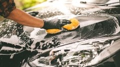 Jakie akcesoria są niezbędne, by osiągnąć efekt profesjonalnego detailingu?