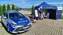 Nowy Staw. Wspólna akcja policji i sanepidu o bezpieczeństwie nad wodą.