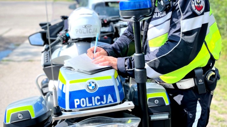 Długi weekend pod lupą policji – podsumowanie działań.
