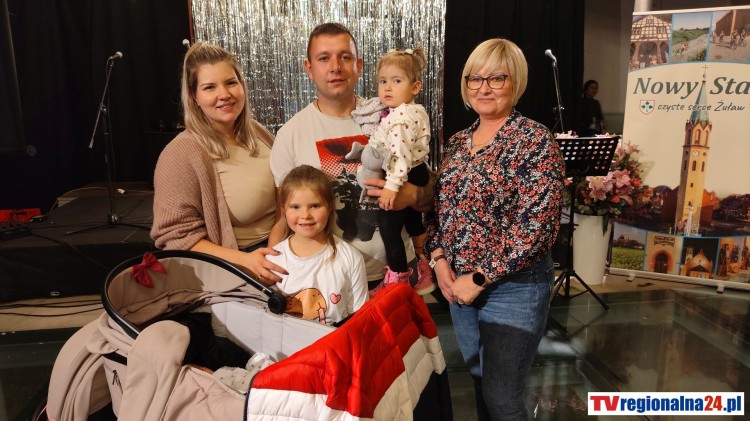 Jak oni śpiewają? – Nowy Staw po raz kolejny pokazał moc dobra. Wideo i zdjęcia