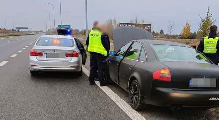 Brawurowa ucieczka przed policją – 22-latek ukarany 210. punktami karnymi.