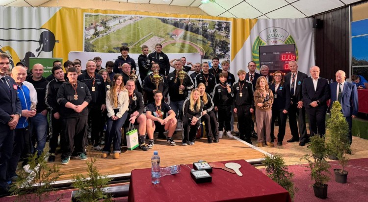 Bursztynowa Sztanga w Nowym Dworze Gdańskim – triumf LKS Żuławy.