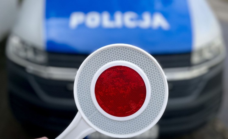 Stwarzali zagrożenie na drodze - malborscy policjanci wyeliminowali dwóch kierujących.