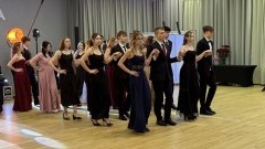 Sezon studniówkowy rozpoczęty. Pierwsi bawili się maturzyści ZST w Malborku.