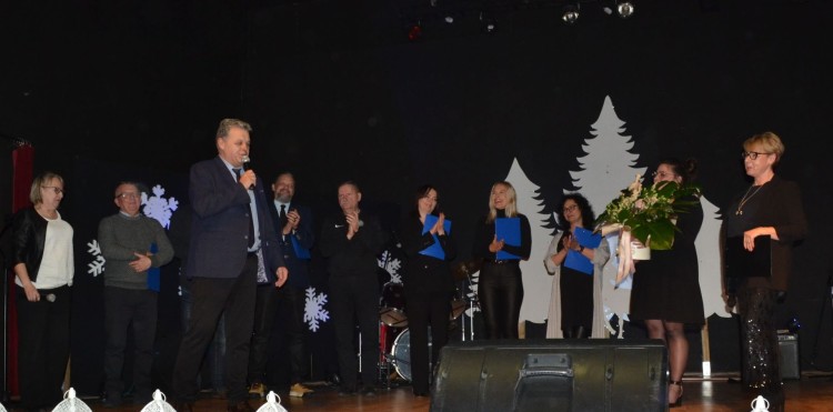 Staropolskie Kolędowanie 2026 w Starym Polu – muzyka, taniec i pożegnanie Dyrektora GOKiS.