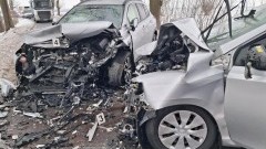 Czołowe zderzenie dwóch pojazdów na drodze Złotowo?Krzyżanowo.