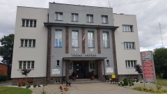 Nadzwyczajna sesja Rady Miejskiej Nowego Stawu - oglądaj na żywo.
