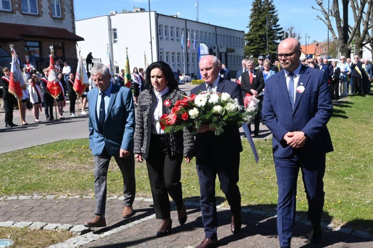 Patriotyczne obchody 3 Maja w Nowym Dworze Gdańskim.