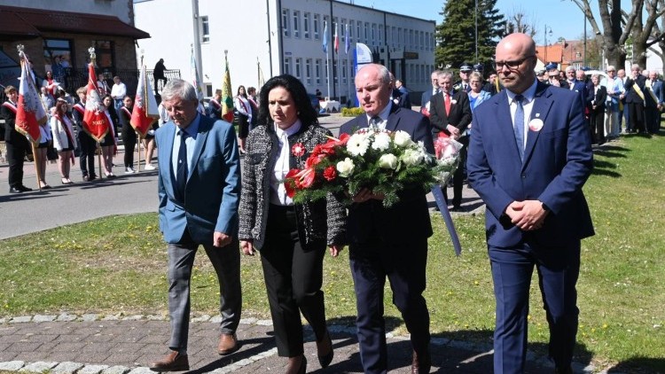 Patriotyczne obchody 3 Maja w Nowym Dworze Gdańskim.