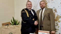 Nowe doposażenie do drona – Nadleśnictwo Kwidzyn wsparło strażaków z Malborka.
