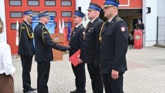 Strażacy świętowali w Nowym Dworze Gdańskim. Były odznaczenia, awanse i nowy pojazd