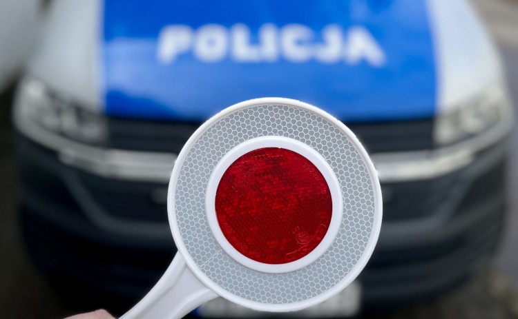 29-latek zatrzymany po serii kradzieży w gminie Stare Pole. Odpowie za trzy zarzuty
