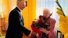 Wyjątkowy jubileusz w Gozdawie. Pani Wanda Ziegert świętowała 94. urodziny