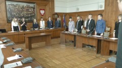 Malbork: Młodzieżowi Radni podjęli współpracę z seniorami. Sesja III MRM – 26.04.2017