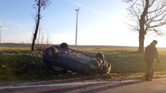 Auta dachowały na śliskiej nawierzchni. Strażacy w święta wzywani do pożarów sadzy oraz wybuchu ognia w budynku. Weekendowy raport sztumskich służb mundurowych – 27.12.2017  