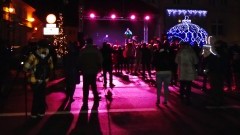 Sztumianie przywitali Nowy Rok z zespołem FOX. Szampańska zabawa w świetle&#8230;