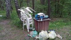 Mikoszewo: Śmieci pozostały, a właściciela brak...