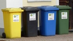 Nie będziesz segregował śmieci, zapłacisz cztery razy więcej. Prezydent podpisał nowelizację ustawy.