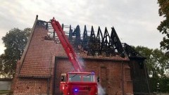 60 strażaków walczyło z żywiołem w Orłowie.