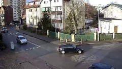 Temat mini ronda powraca, jak bumerang. Radny Klonowski pyta: „Co z tym rondem?”.