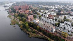 Budowa kamienic na Starym Mieście w Malborku - październik 2020 [foto, wideo]