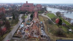 Przebudowa zabytkowych budynków gospodarczych na Przedzamczu zamku w Malborku - styczeń 2022
