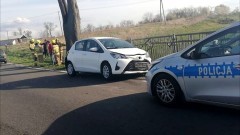 Mikołajki Pomorskie. Jedna osoba w szpitalu po zderzeniu dwóch osobówek.