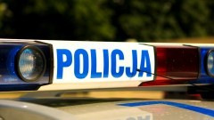 DK22. Brak ostrożności kierowcy przyczyną zderzenia 4 pojazdów na moście w Knybawie.