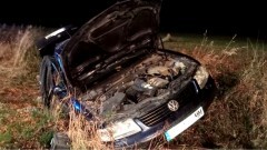 Powiat sztumski. Osobówką uderzył w drzewo – jedna osoba zabrana przez LPR.