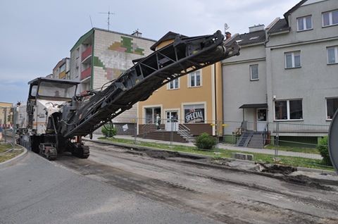 Dzierzgoń: Rozpoczęły się roboty drogowe, ale najpierw wejdą archeolodzy&#8230;