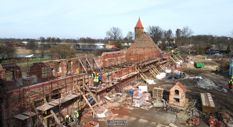 Przebudowa zabytkowych budynków gospodarczych na Przedzamczu Zamku Malbork…