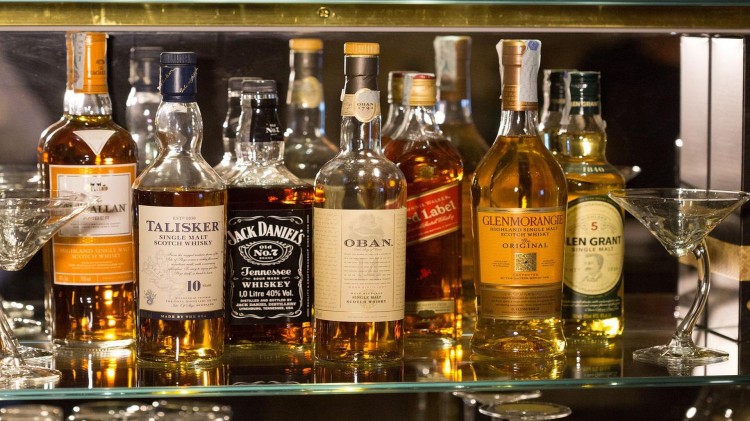 Sztum. Wytrawny złodziej - z marketu kradł wyłącznie whisky.
