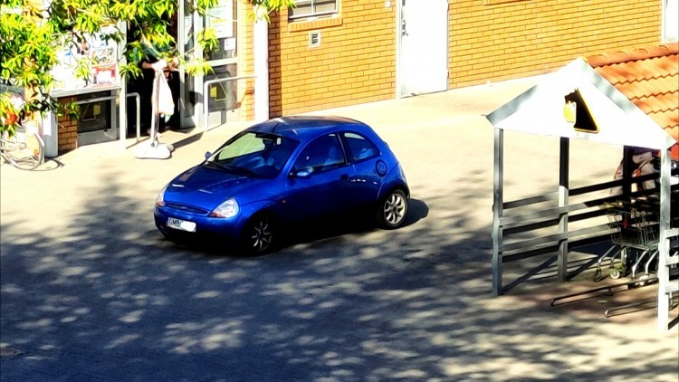 Mistrz (nie tylko) parkowania na Sikorskiego w Malborku.