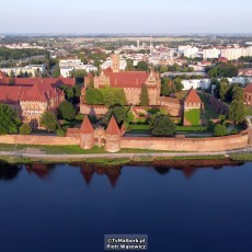 Malbork. Budowa bulwaru i kamienic nad Nogatem. Zobacz najnowsze nagranie…